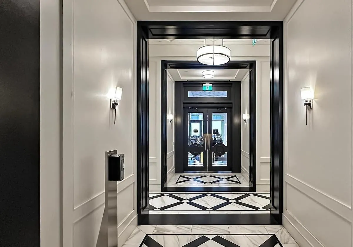 Chic And Central 2 Bedroom Condo In Downtown Toronto 0*,  Kanada